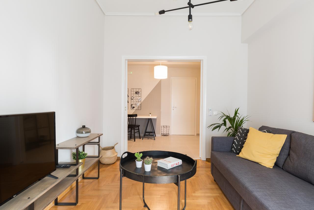 Modern Flat Next To The Embassy By Upstreet Apartment *